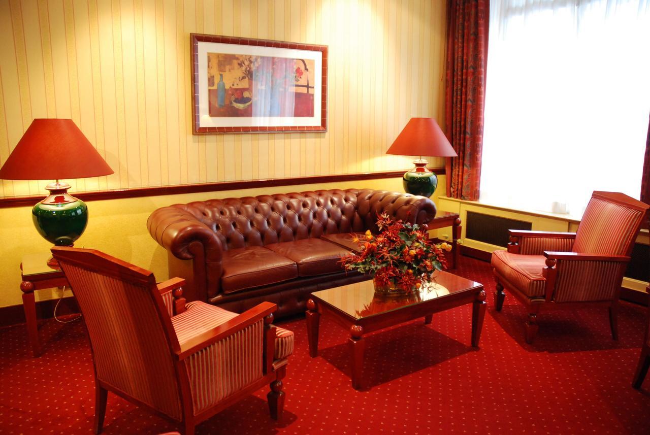 Hotel Du Pre Paris Exterior photo