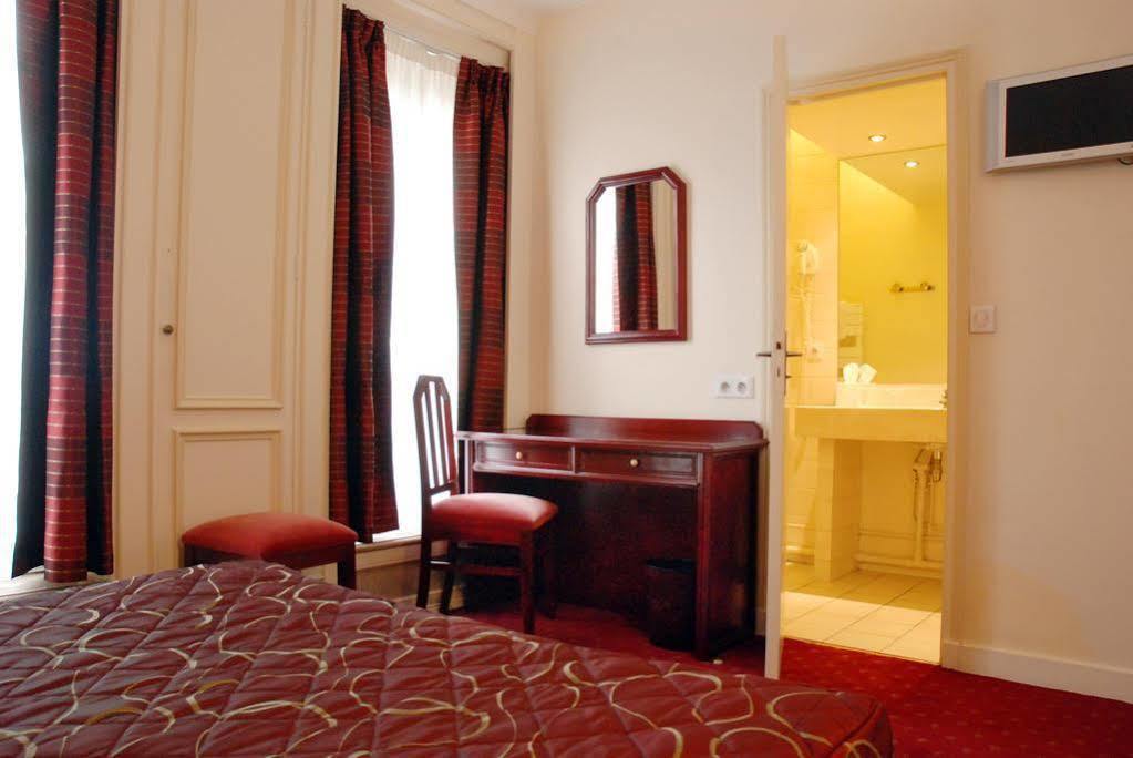 Hotel Du Pre Paris Exterior photo